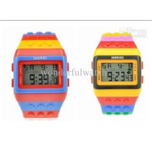 100pcs Women's/men's Fashion Lego Shhors Watch Plastic Rainbow Digit