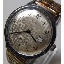 1975 Timex Men's Silver Textured Dial Calendar Watch