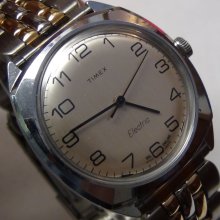 1979 Timex Men's Silver Electric Watch w/ Bracelet