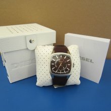 Diesel Men's Quartz Brown Leather Strap Watch Dz1528