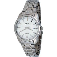 Seiko Men's Casual Stainless Steel Case and Bracelet Silver Dial Date Display SGEG01