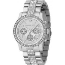 Michael Kors Stainless Steel Case and Bracelet Chronograph Silver Dia