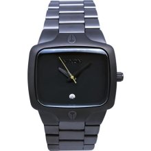 Nixon A140-680