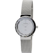 Skagen Womens Swarovski Crystal Analog Stainless Watch - Silver Bracelet - Silver Dial - 456SSS