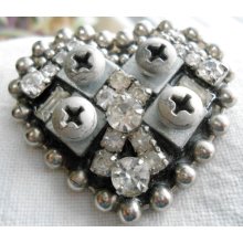 Awesome Heart Pin - Hardware meets Rhinestones