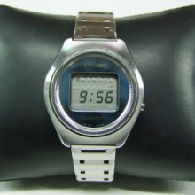 Rare 70's Casio Casiotron Liquid Crystal Quartz Digital Man's Watch