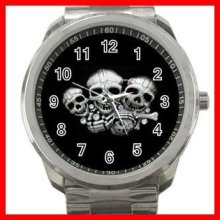 Rare Bones Family Skeletons Silvertone Sports Metal Watch 200