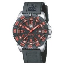 Luminox 3165 Men's & Women's Stainless Steel Case Date Black Rubber Watch 3165