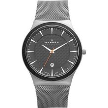 Skagen Men's Grey And Black Titanium Mesh & Carbon Fiber Dial 234xxlt