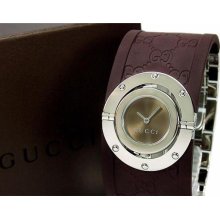 $750 Gucci YA112421 Ladies Watch Series 112 Twirl GG Brown Silver L Wide Bangle - Brown - Silver