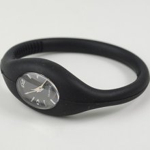 Fashion Mini Style Analog Quartz Silicone Bracelet Wrist Watch Balck