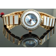 Free Shippingvintage Gorgeous Gold Color Quartz Watch Braceletspw003