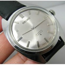 Rare Seiko Manual Winding 66 - 8040 Gents Nice.