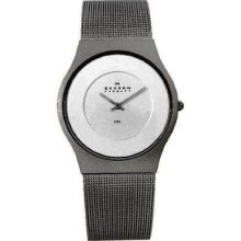 Skagen Super Slim Matte Silver Mens Watch 233XLSSS