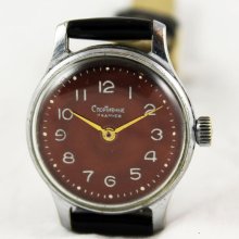 SPORTIVNIE ( POBEDA) Vintage men's watch 1-MChZ KIROVA 17 Jewels made in Ussr