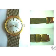 Timex__vintage Wind-up/date Ladies Watch__for Parts Or Repair