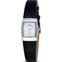 Skagen Women's 684XSSLB1 Skagen Denmark White Mother-Of-Pearl Square L