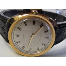 1974 Timex Men's Gold Electric Watch w/ Strap