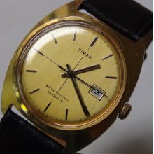 1977 Timex Men's Gold Automatic Quadrant Dial Calendar Watch w/ Strap