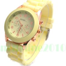 2013 Fashion Dress Dial Quartz Men Women Watches Unisex Jelly Sport Wrist Watch