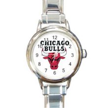 Chicago Bulls 16 Starter Italian Charm Links Round Watch 10