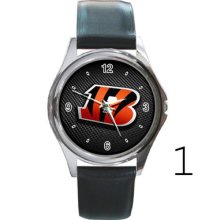 Cincinnati Bengals Round Metal Watch