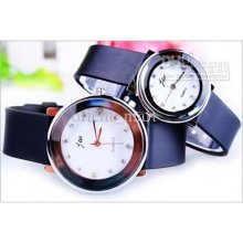 Fashion Black Leather Wristwatches For Couple White Dial Bling Rhine