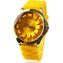 Fashionable Quartz Wrist Watch Yellow with Silicone Band