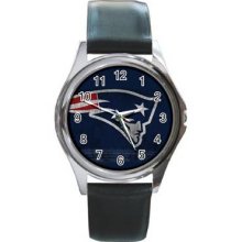 New England Patriots Unisex Silver-Tone Round Metal Watch 13