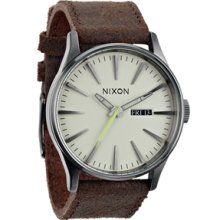 Nixon Sentry Leather Gunmetal / Brown Watch - brown regular