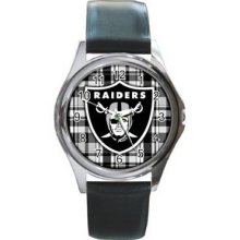 Oakland Raiders Unisex Silver-Tone Round Metal Watch 02