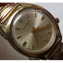 1972 Bulova Accutron 18K Gold Men's Unique Bezel Watch w/ Bracelet