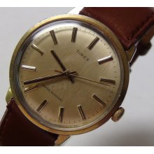 1978 Timex Men's Gold Made in Great Britain Large Watch w/ Strap