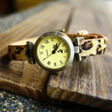 1pcs Retro Leopard Fox Fashion Leather Band Quartz Strap Bracelet Wristwatch