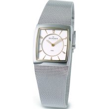 563XSGSC Skagen Ladies White Silver Mesh Watch