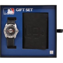 Gametime Men's Mlb-wwg-sf San Francisco Giants Analog Strap Watch And Wallet Set