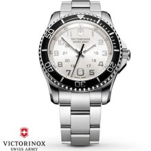 Kay Jewelers Victorinox Swiss Army Maverick GS 241437- Men's