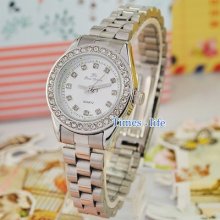 Lady White Face Fashion Silvery Tone Diamonds Quartz Watch Women Steel Light