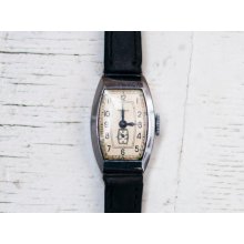 Old Soviet watch Russian watch Mechanical Watch Ladies wrist USSR Vintage 