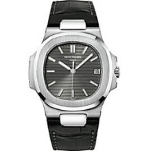 Patek Philippe Nautilus Mens Watch 5711G