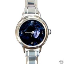 Santuary TV Series Amanda Tapping Round Charm Watch.NEW - Multi-color - Silver Tone