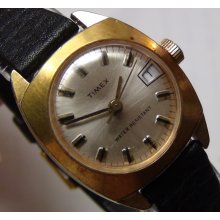 1970' Timex Ladies Gold Calendar Watch w/ Strap