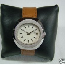 1970's Bulova White Dail Date Manual Wind Man's Watch