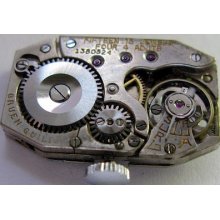 Early Gruen 835 Guild Watch Movement 15 Jewels 4 Adj.