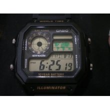 Huge Retro Design Casio Worldtime Chronograph Alarm Square Wr100 5 Alarms Watch