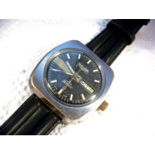 Huge Sicura automatic mens wristwatch with day and date display