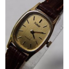 Seiko Ladies Quartz Gold Watch w/ Strap