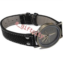 Unique Vintage Eiffel Tower Style Wrist Quartz Watch Students 4colors