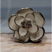 Very Cute Silver and White Enamel Flower Finger Watch Ring