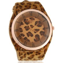 WoMaGe A35 Women's Analog Watch with Leopard Skin Pattern Strap